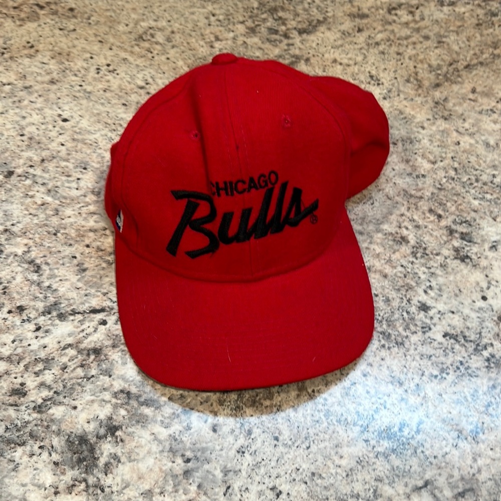 Vintage original Chicago bulls griswold hat